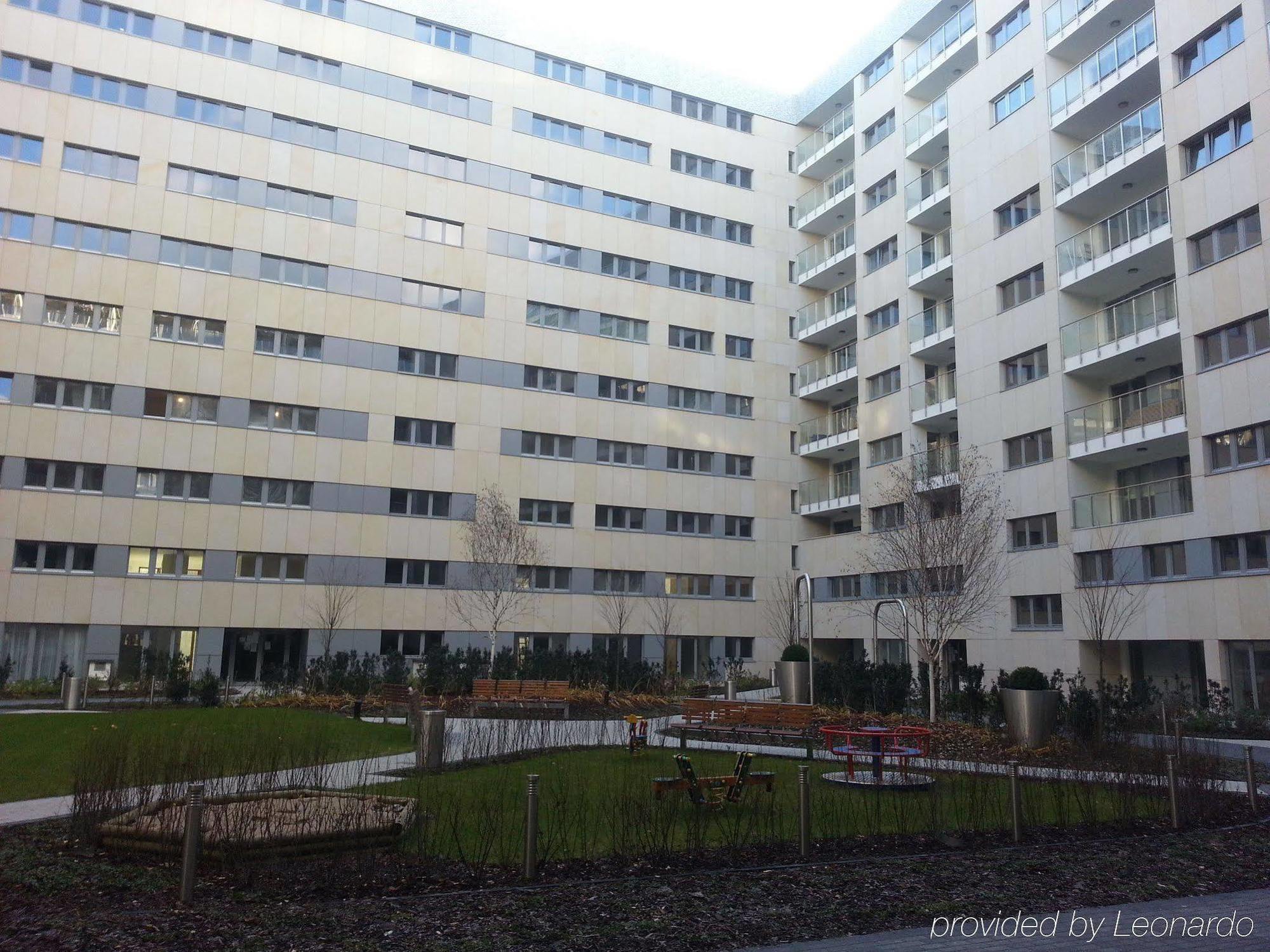 شقة وارسو  في سكن أكسجين المظهر الخارجي الصورة